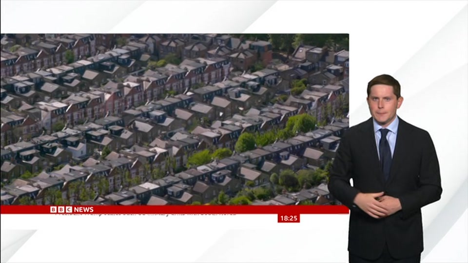Still from BBC News at 25:00