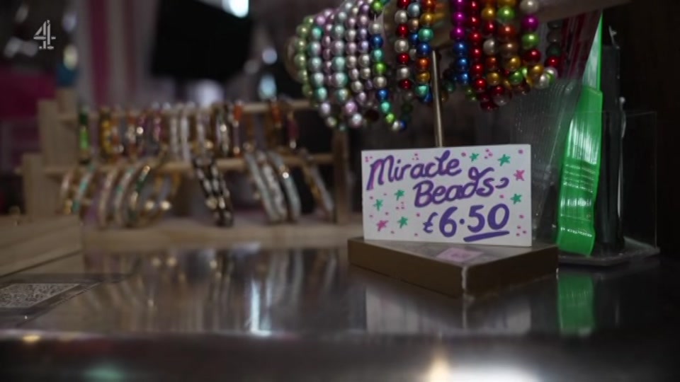 Still from Channel 4 at 1:00