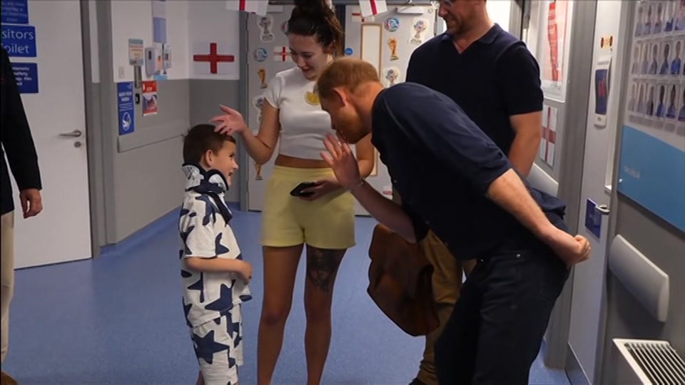 Still from BBC One at 17:00