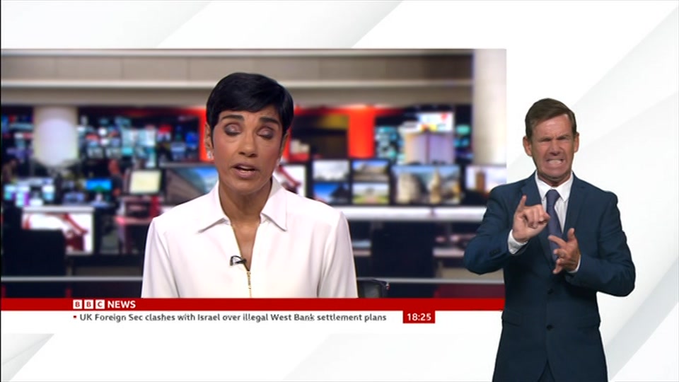 Still from BBC News at 25:00